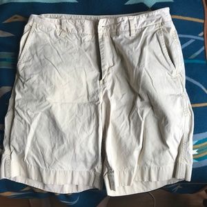 Vineyard Vines Island Shorts